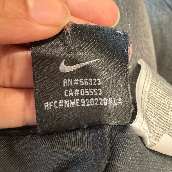 Vintage Nike zip front straight leg pants. - Picture 6 of 6